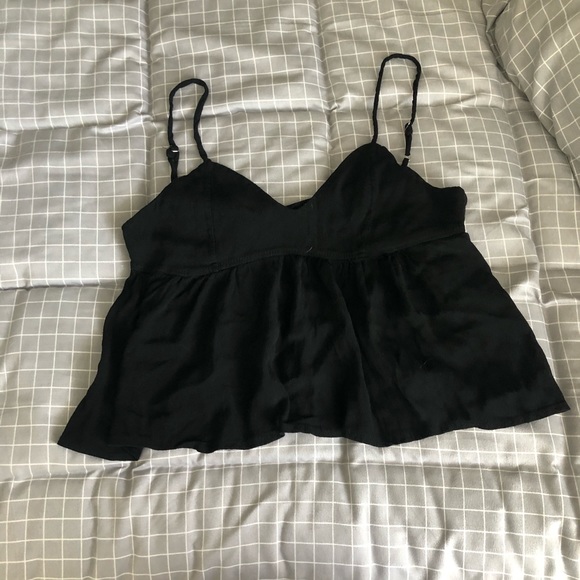 RARE BRANDY MELVILLE CAMERON TOP - Picture 3 of 6